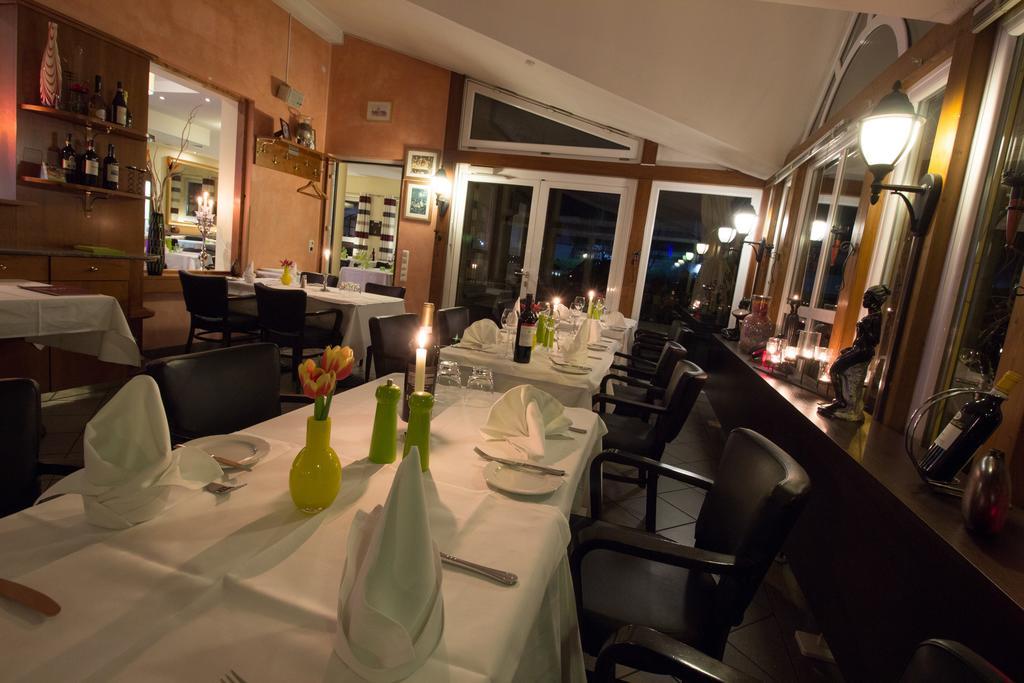 Hotel Parqeo Im A66 เกลน์เฮาเซน ภายนอก รูปภาพ