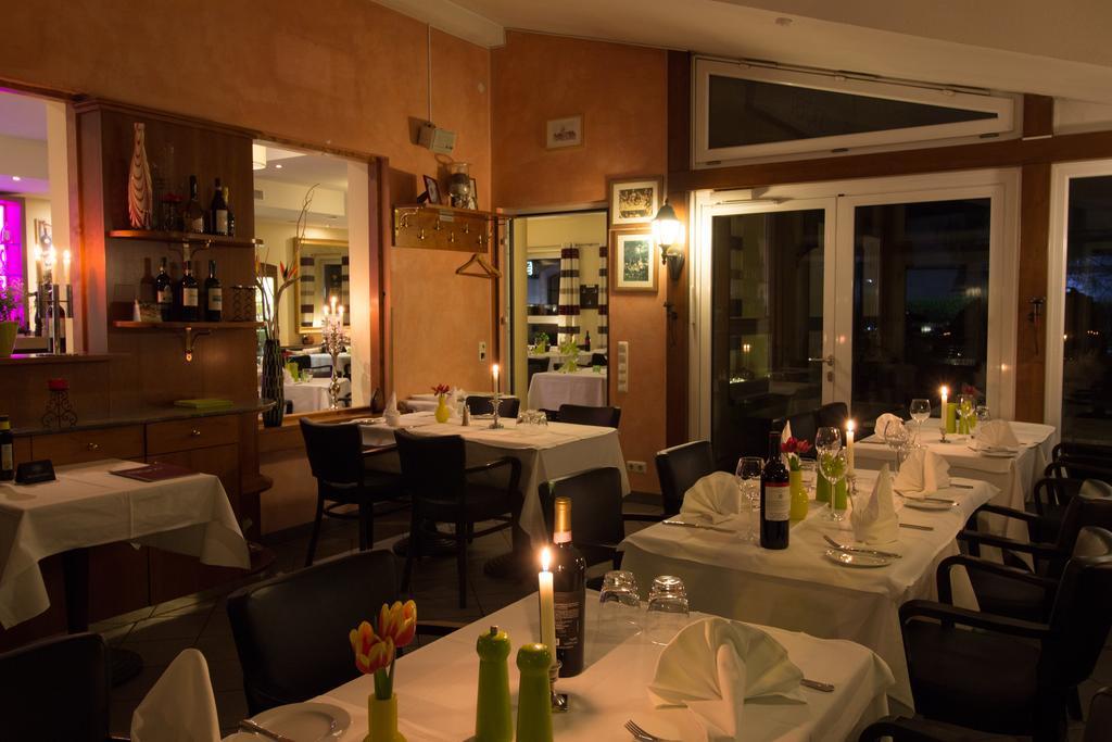 Hotel Parqeo Im A66 เกลน์เฮาเซน ภายนอก รูปภาพ